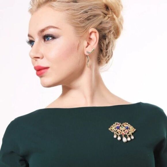 Blue Crystal Snake Vintage Gold Stud Drop Statement Earrings - Picture 7 of 13